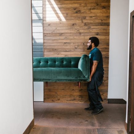 迷你倉：現代城市生活的智慧儲存解決方案