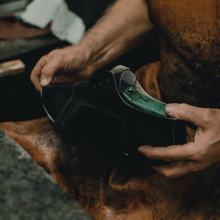 真皮手袋香港：匠心工藝與文化傳承的故事