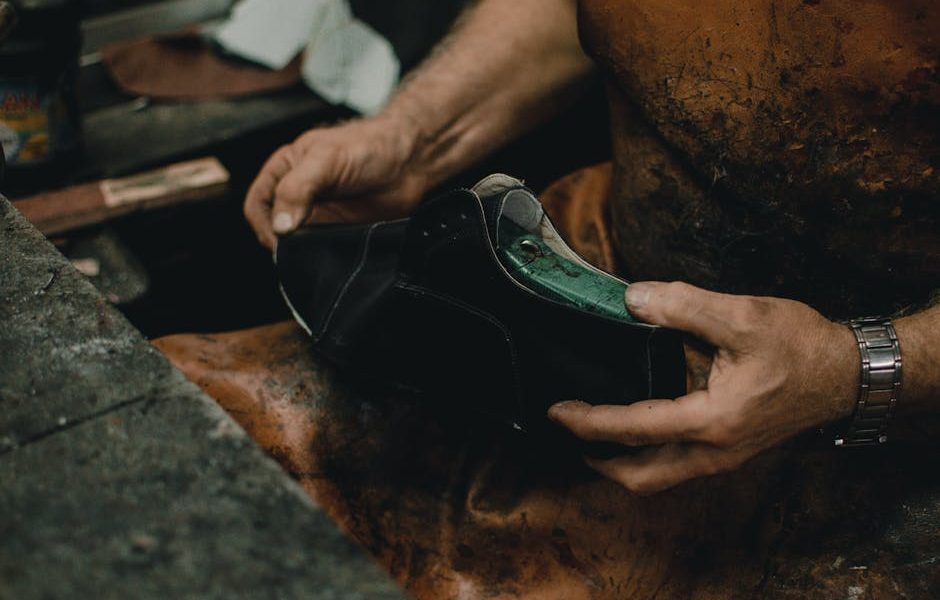 真皮手袋香港：匠心工藝與文化傳承的故事